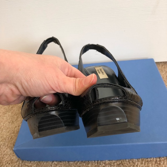 Heels. - Picture 3 of 4